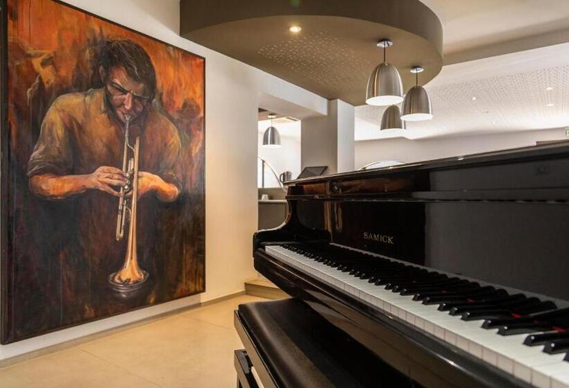 בית מלון כפרי Shegara