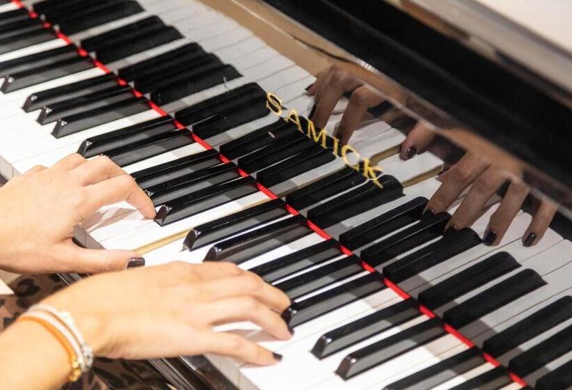 בית מלון כפרי Shegara