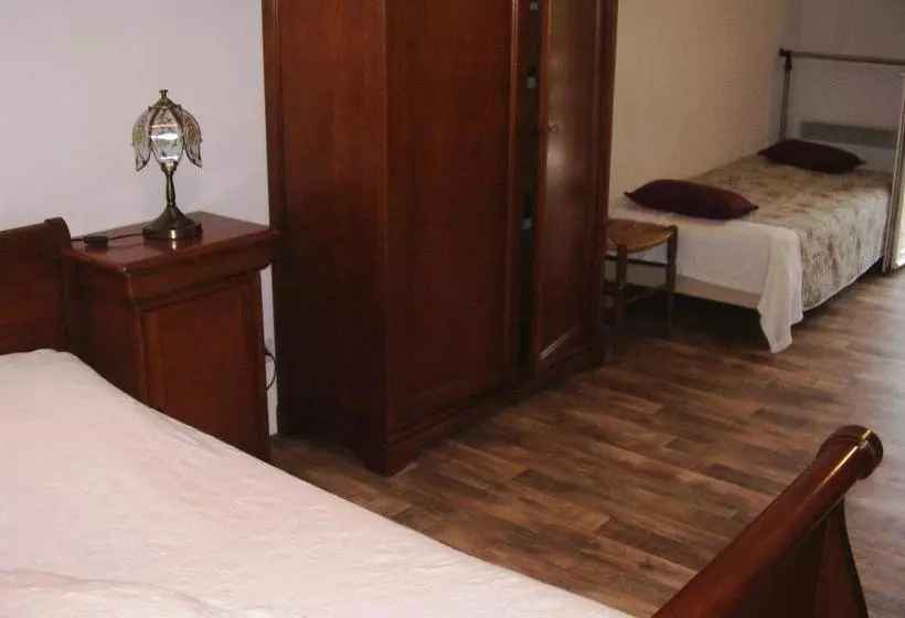 Gite De Vacances Residence La Babaute Les Rousses
