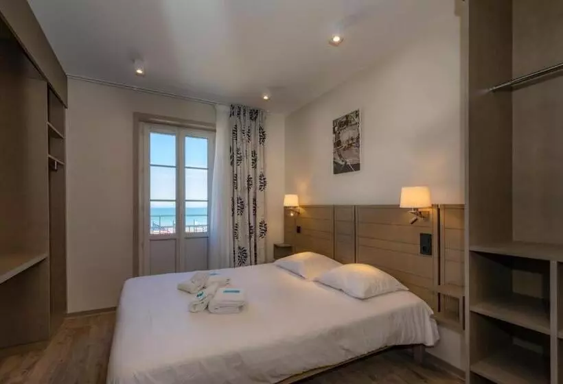 Vtf L Hotel Des Bains