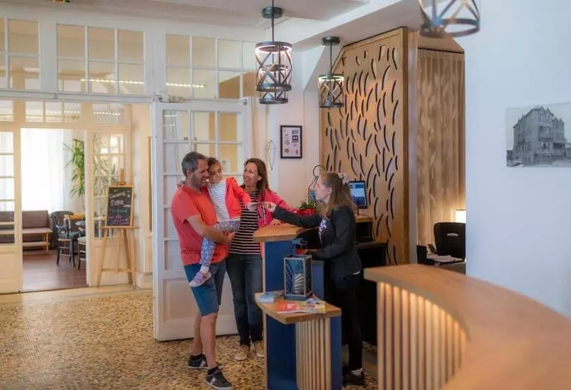 Vtf L Hotel Des Bains