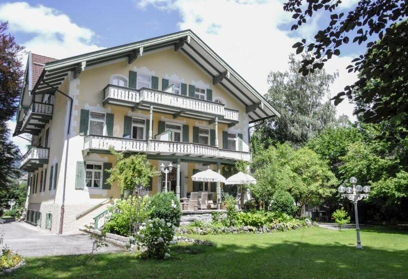 민박 Villa Adolphine