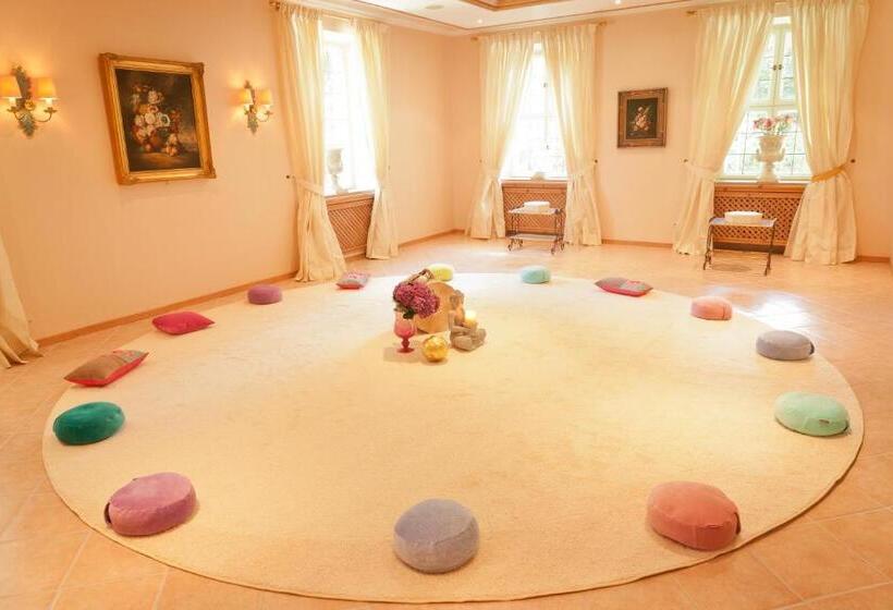 민박 Villa Adolphine