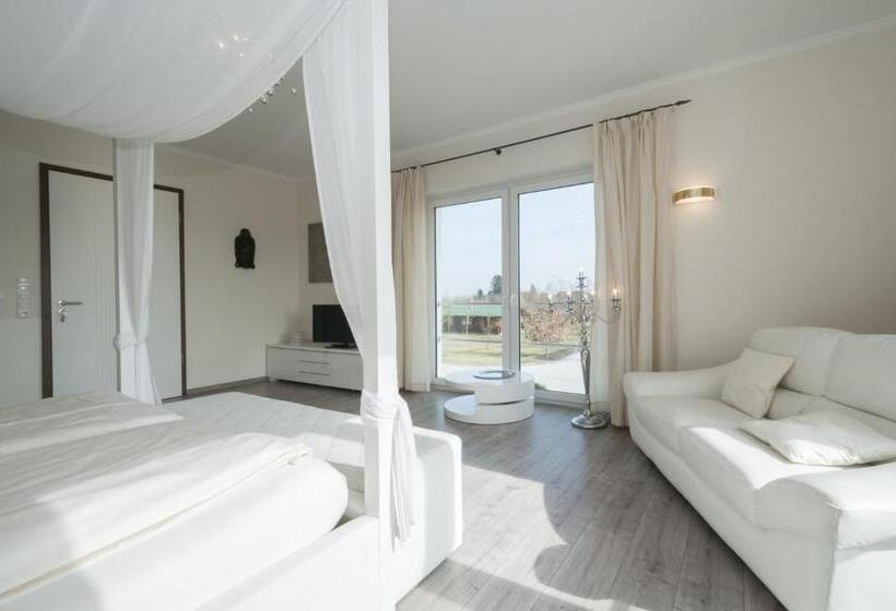 住宿加早餐 Villa Altes Land