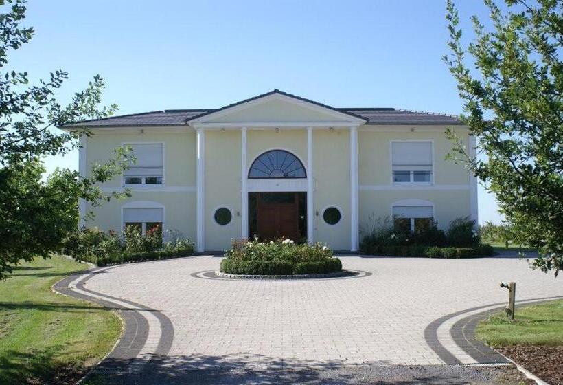 住宿加早餐 Villa Altes Land