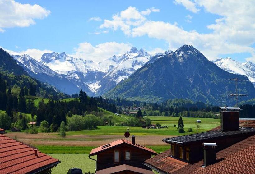 Familien Und Wellnesshotel Landhaus Viktoria