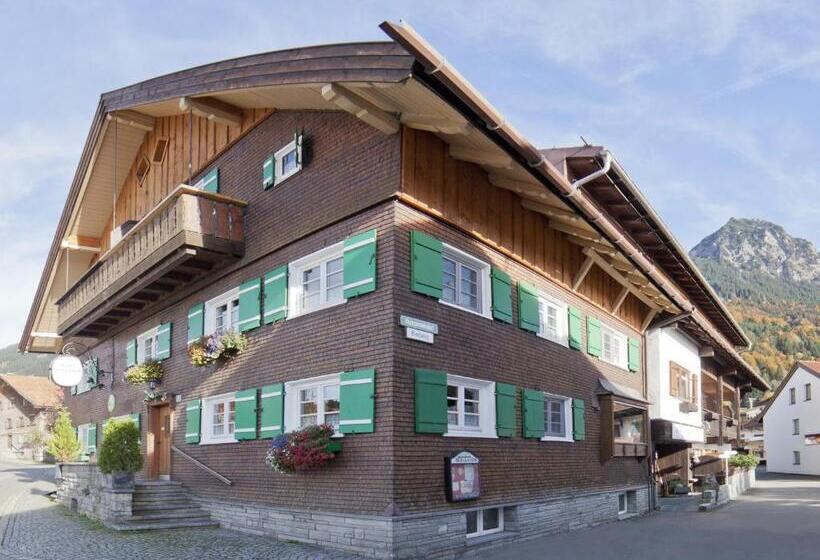 Familien Und Wellnesshotel Landhaus Viktoria