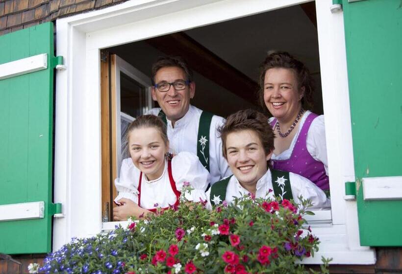 Familien Und Wellnesshotel Landhaus Viktoria