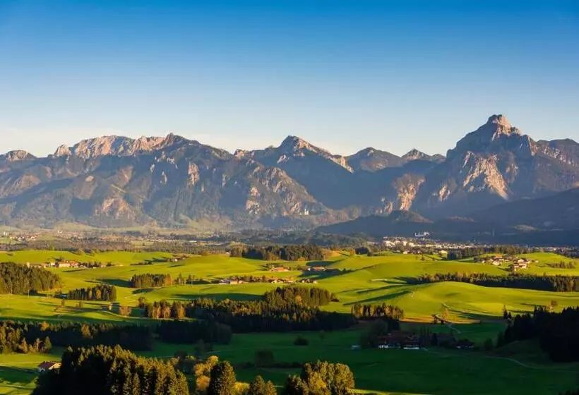 Hartungs Hoteldorf