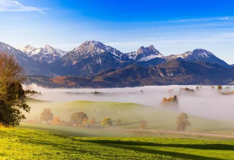 Hartungs Hoteldorf