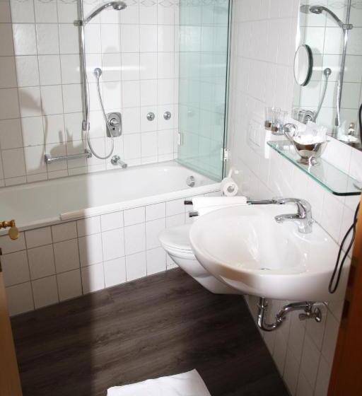 בית מלון כפרי Die Krone