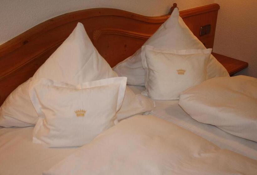 בית מלון כפרי Die Krone