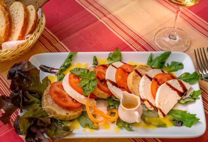 Hotelli Goldener Pfropfenzieher