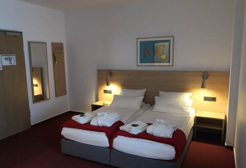 فندق Haus Vom Guten Hirten