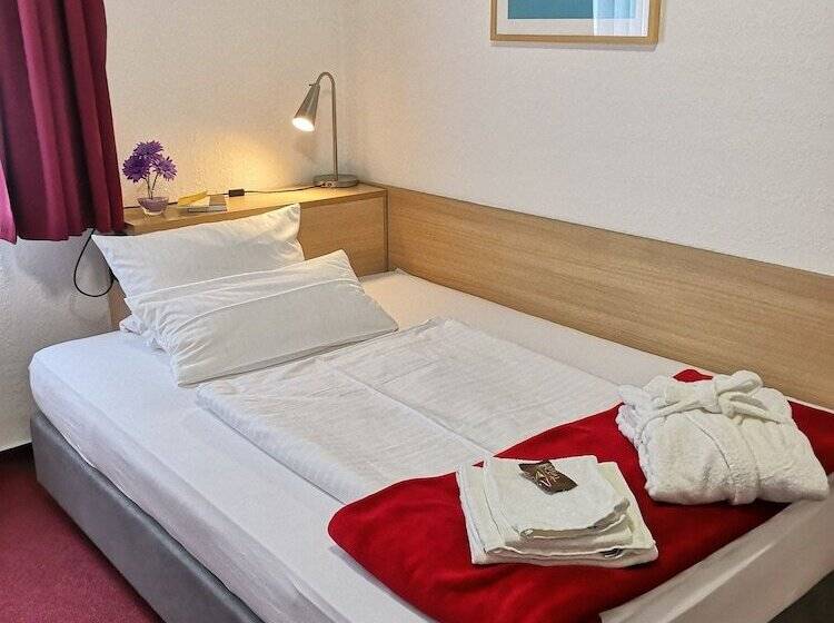 فندق Haus Vom Guten Hirten