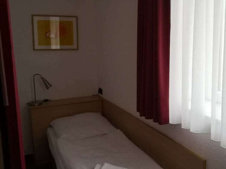 فندق Haus Vom Guten Hirten