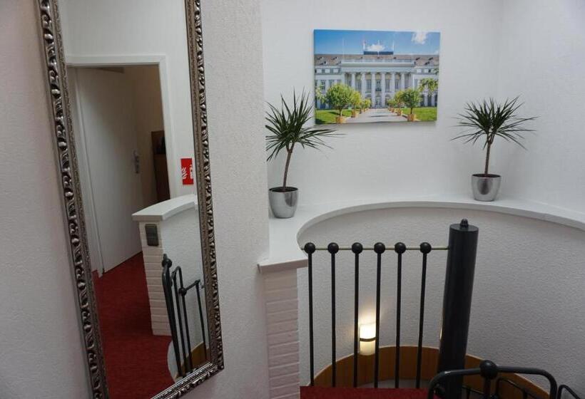 酒店 Jan Van Werth