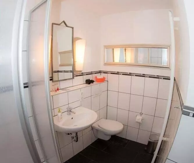 Hotelli Kleine Villa Rose