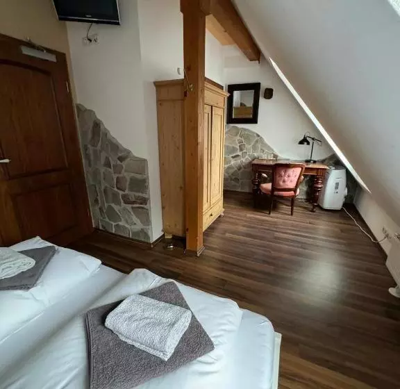 Hotelli Kleine Villa Rose