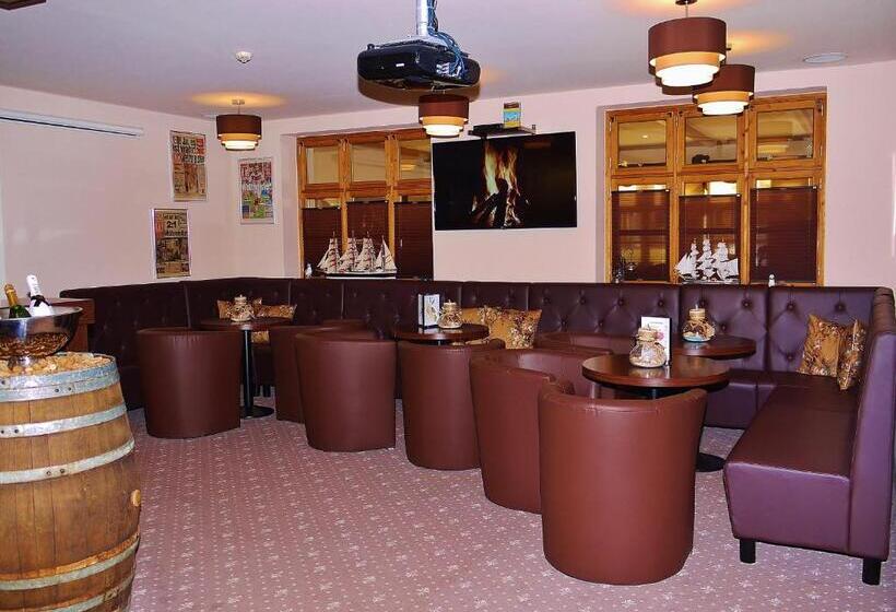 فندق Landhaus Am Grün