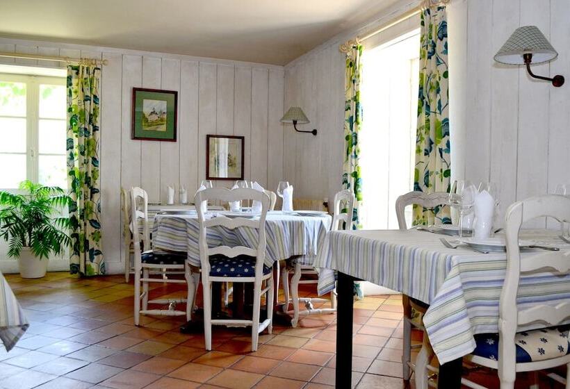 בית מלון כפרי Les Bains De Secours