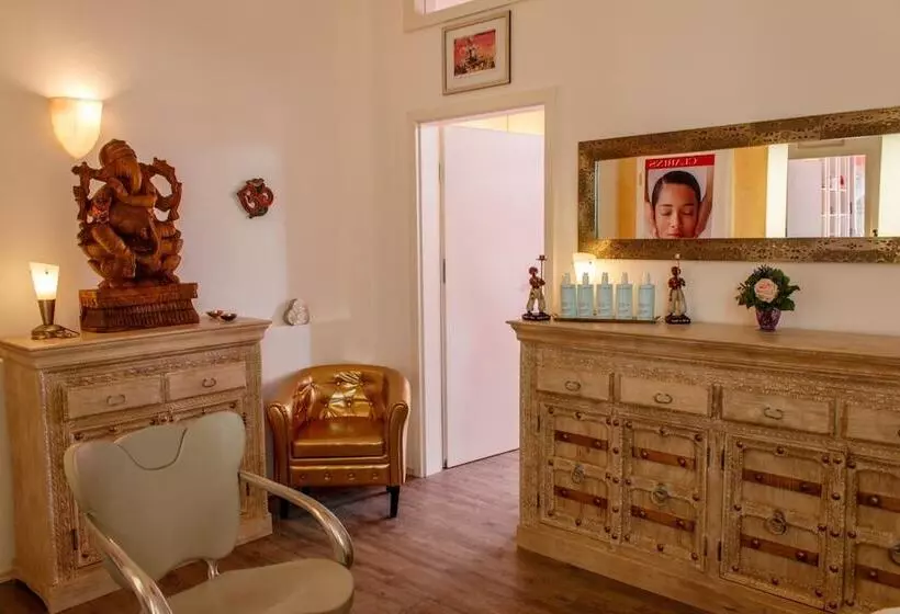 Hotelli Miramar