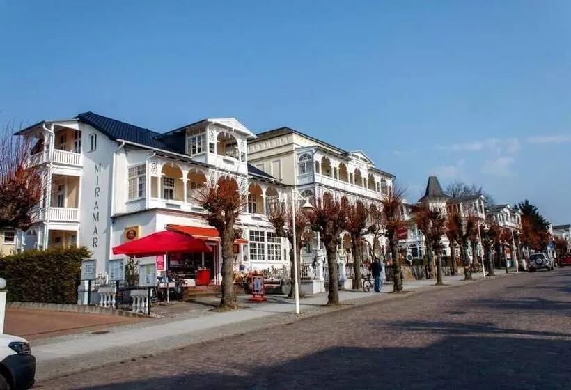 Hotelli Miramar