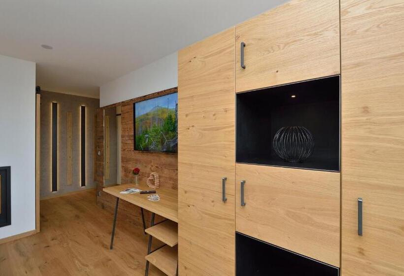 호텔 Pension Waldkristall