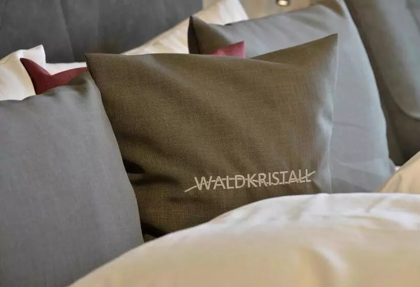 ホテル Pension Waldkristall