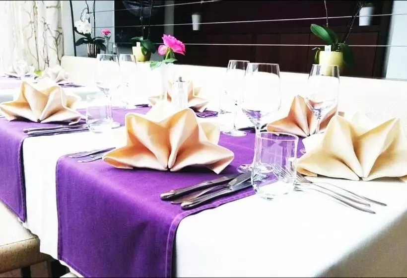 ホテル Restaurant Bellevue
