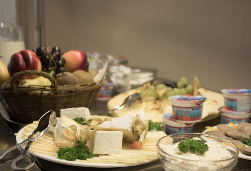 호텔 Müritzterrasse