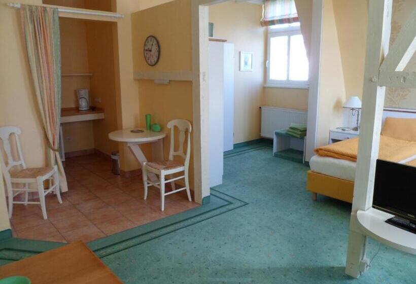 Hotel Schloonsee Garni