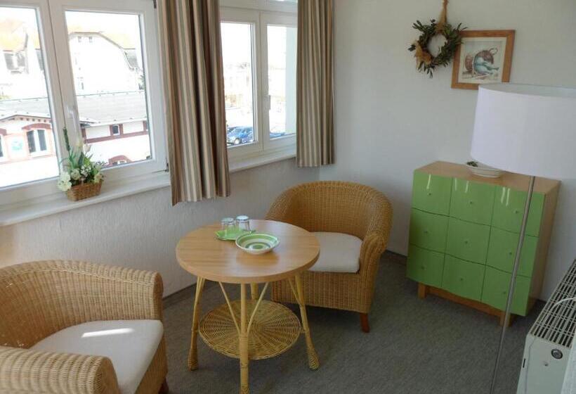 Hotel Schloonsee Garni