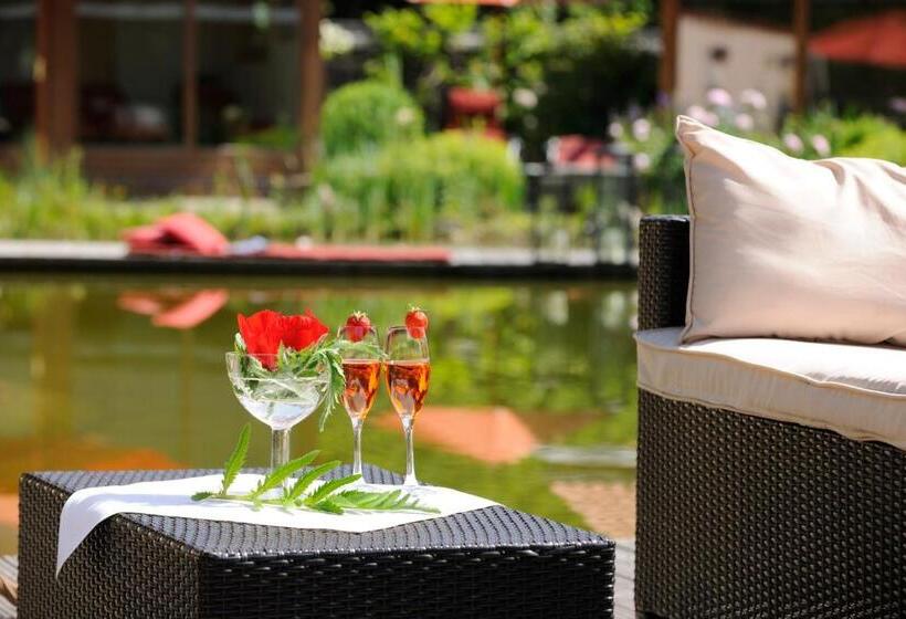 فندق Wellnessgarten