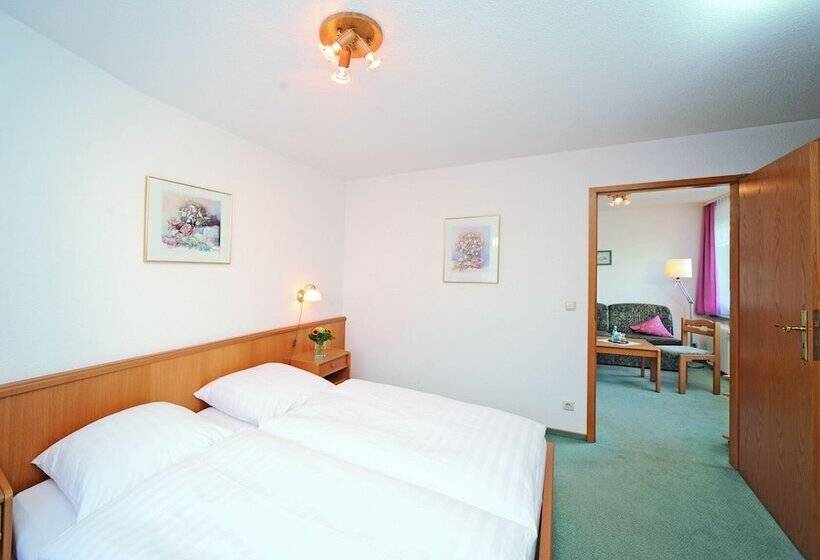 هتل Zum Alten Brauhaus