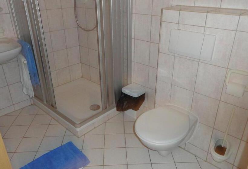 בית מלון כפרי Zur Grafschaft