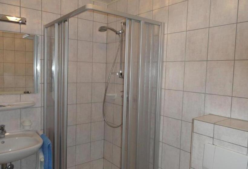 בית מלון כפרי Zur Grafschaft