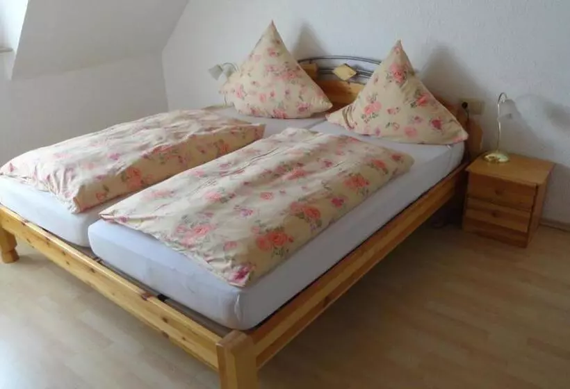 Hotelli Zur Grafschaft