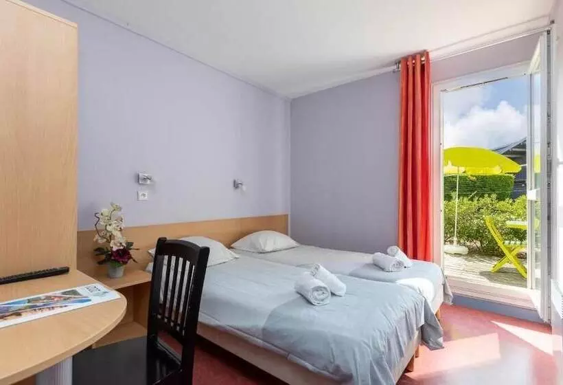 استراحتگاه Village Vacances Le Junka