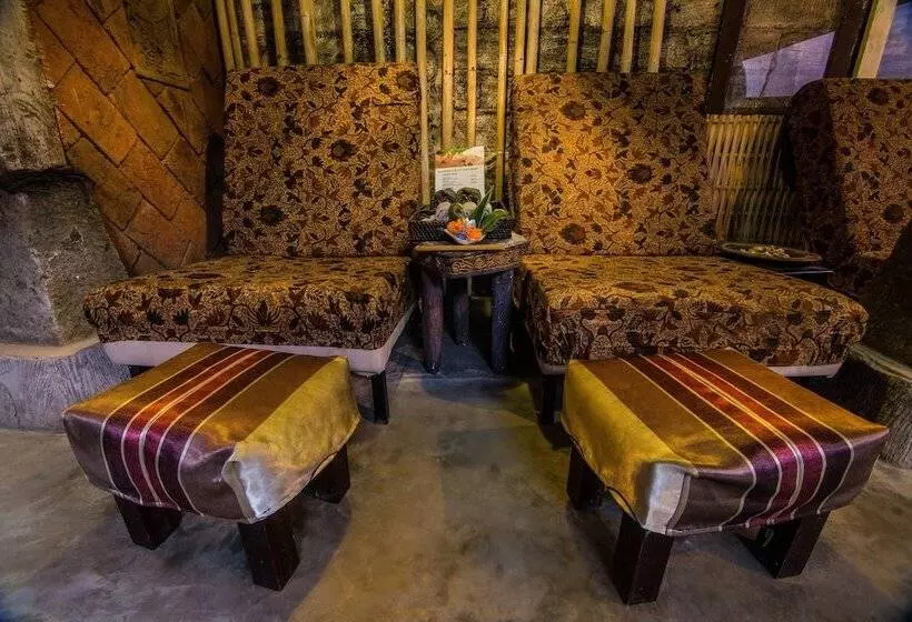 ユースホステル Santhiku Hotel, Villas, Yoga & Spa