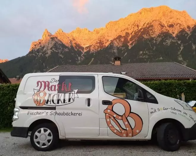Bäckeralm©   B&b 16 +