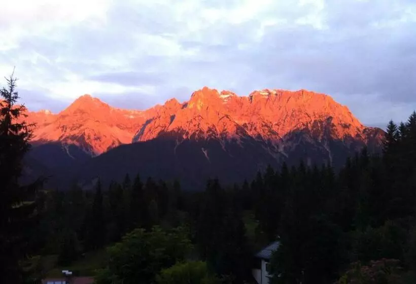 Bäckeralm©   B&b 16 +