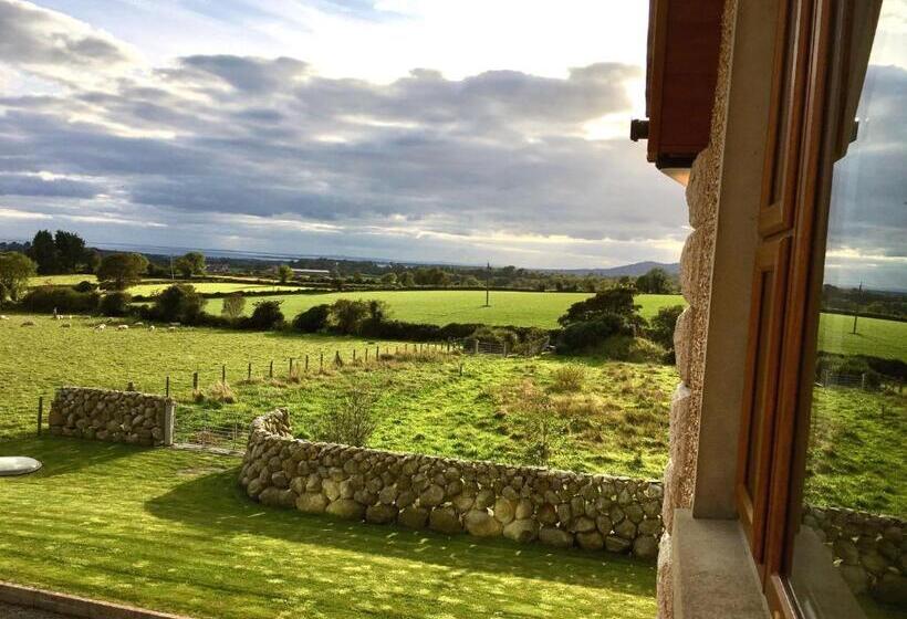 Mourne Country House Bed And Breakfast