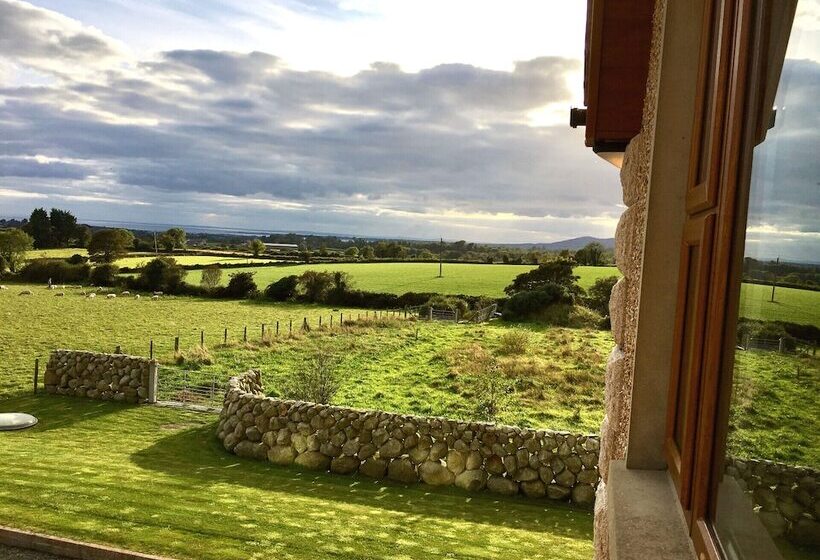 Mourne Country House Bed And Breakfast