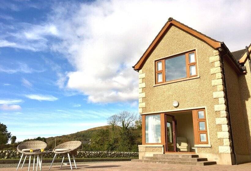 Mourne Country House Bed And Breakfast