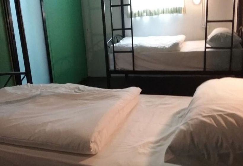 Hipstel Hostel & Bistro At Huahin 55