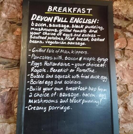 هتل Cary Arms & Spa