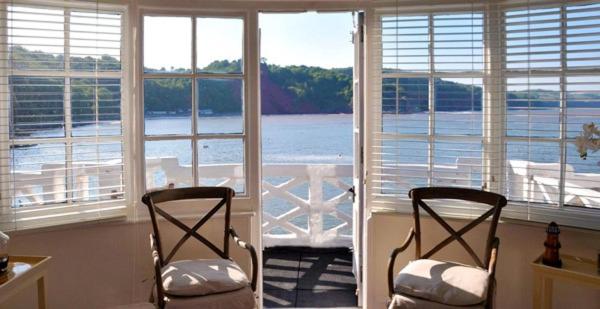 هتل Cary Arms & Spa