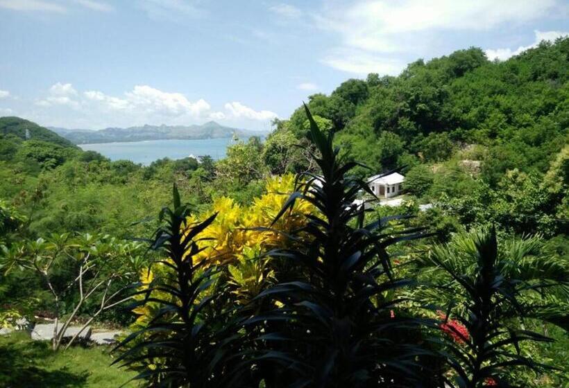 בית מלון כפרי Cf Komodo