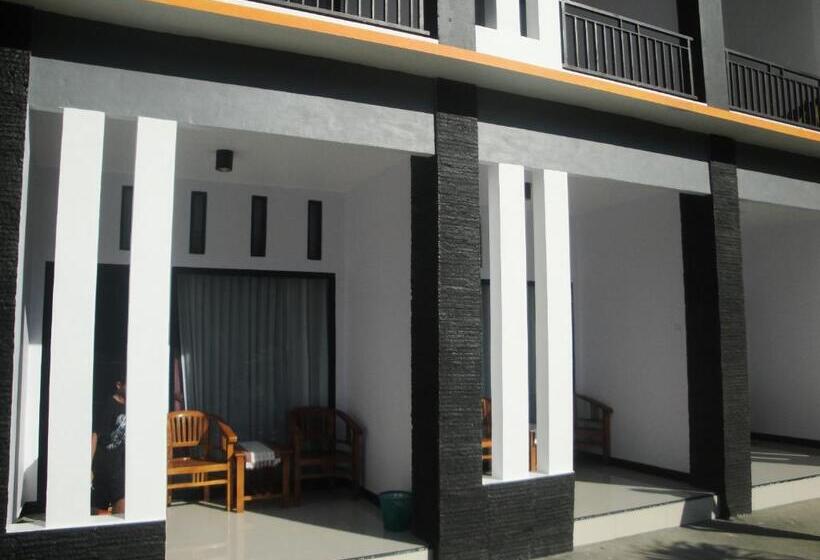 בית מלון כפרי Cf Komodo